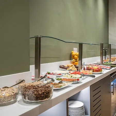 Don Jaime 54 Отель 3*