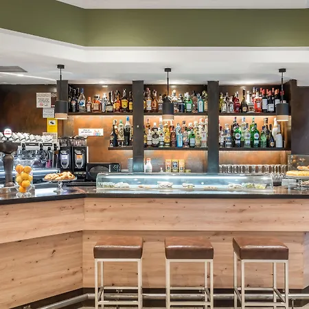 多恩海姆54号酒店 3* 萨拉戈萨