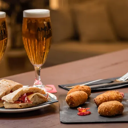 Отель Don Jaime 54 3*