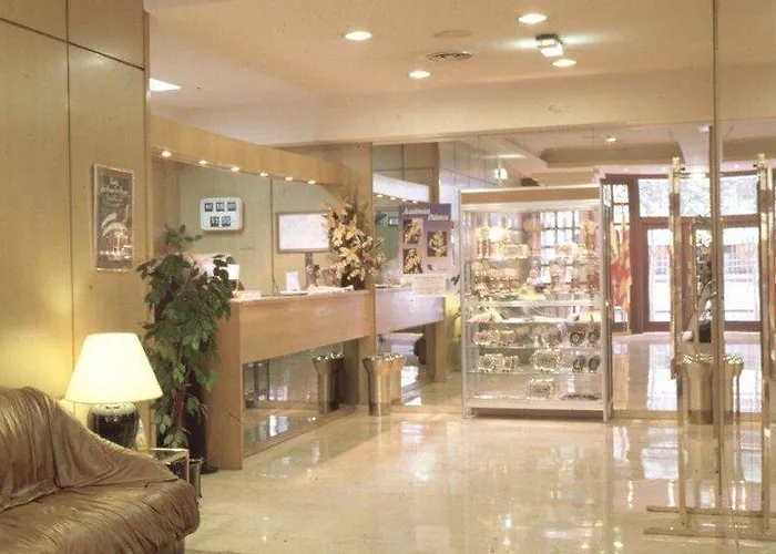 多恩海姆54号酒店 3* 萨拉戈萨